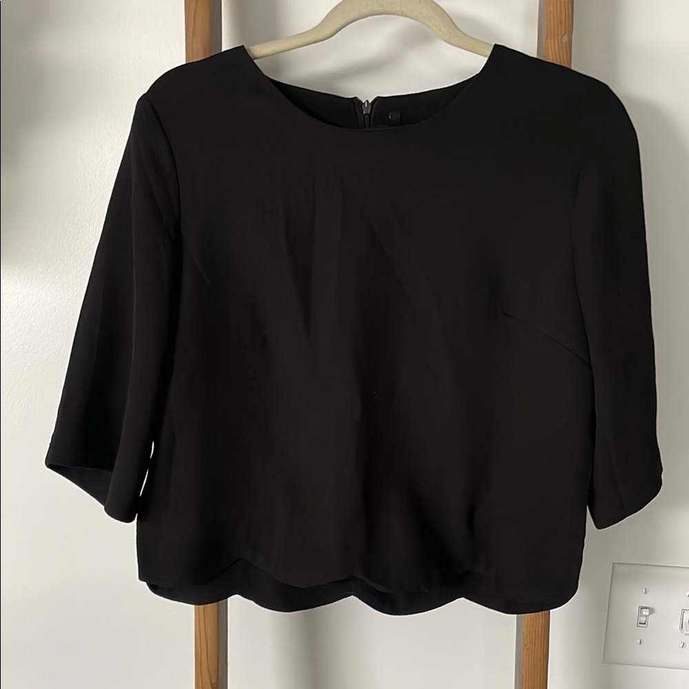 Lulu's Black Boxy 3/4 Sleeve Blouse
